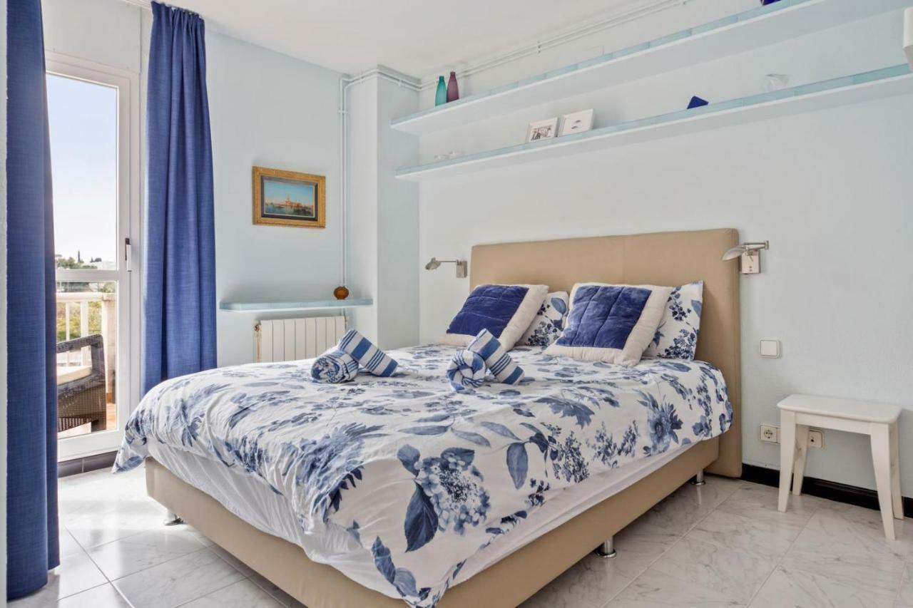 Bed and Breakfast Casa Balmins Сиджес Экстерьер фото